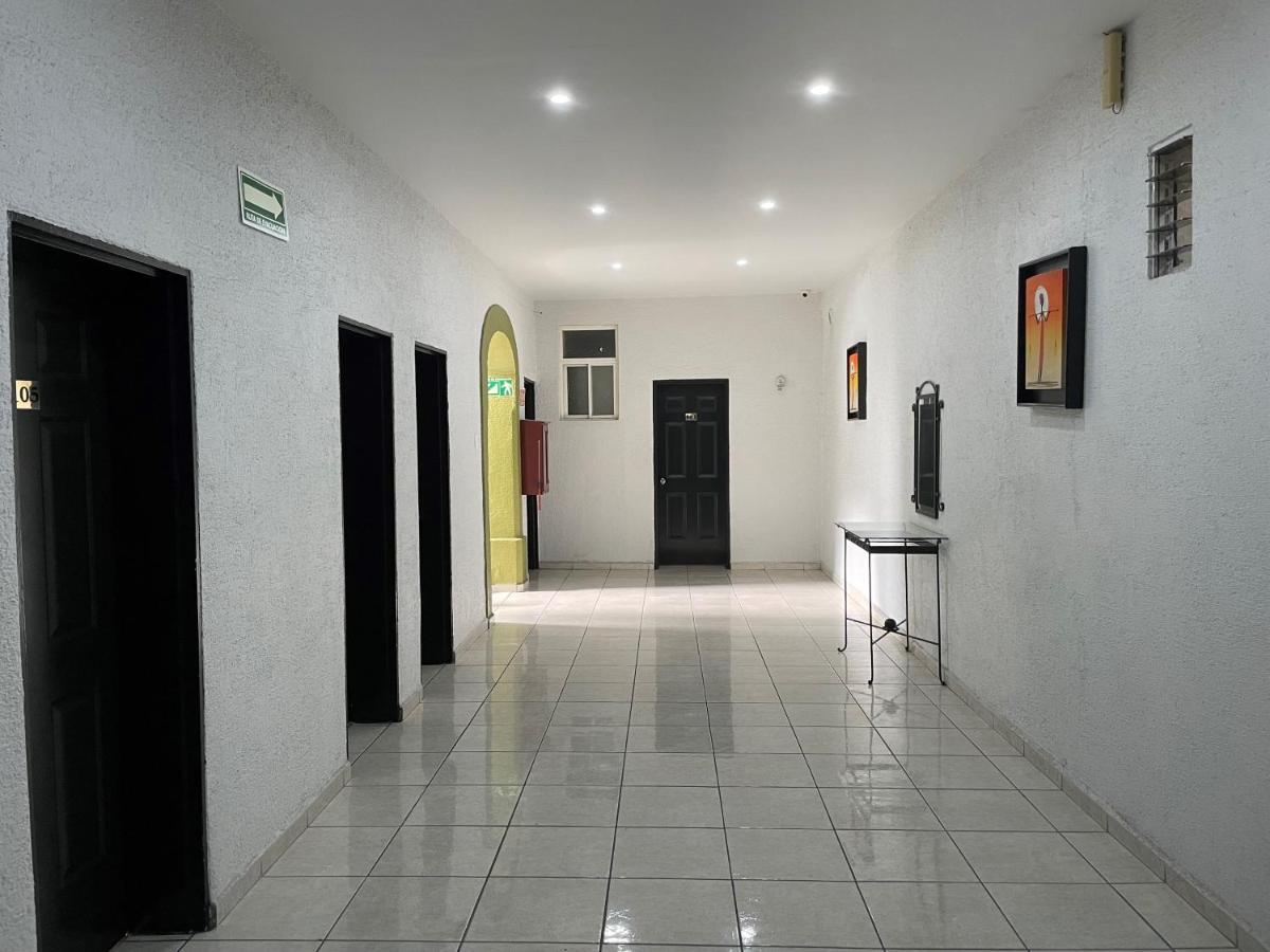Hotel Vigo Guadalajara Ngoại thất bức ảnh